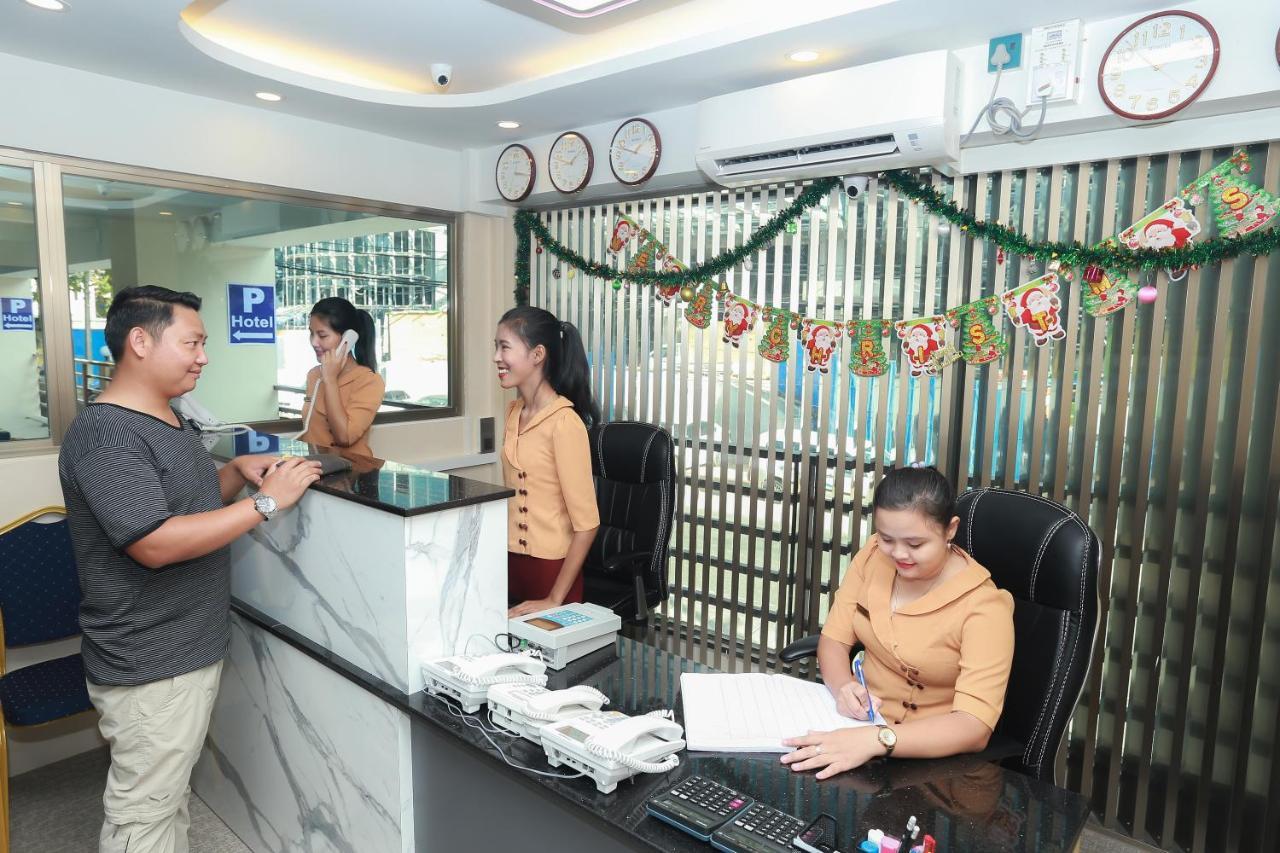 Hotel Rose Hill Yangon Extérieur photo